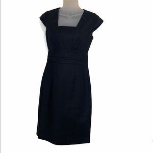 Banana Republic Black Fitted Dress. NWOT. Sz 0P